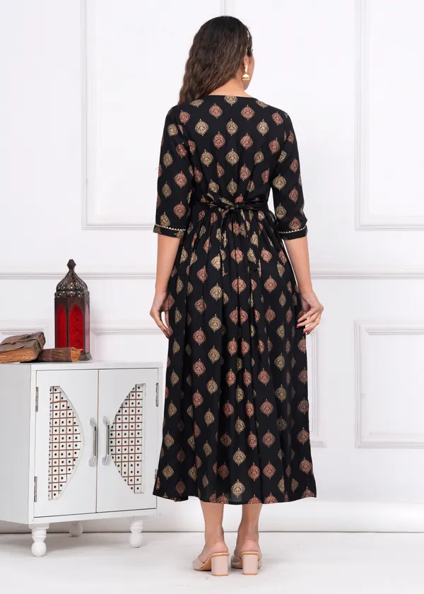 Black_Rayon__Maternity_And_Feeding_Kurti