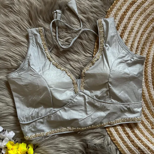 Silver_Beautiful_Lace_With_V_Neck_Pattern_Blouse