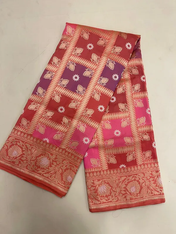 Humairah_Pure_Handwoven_Katan_Silk_Rang_kaat_Golden_Zari_Kadhwa_Mina_Checkered_Golden_Stripe_Zari_with_Kadhwa_Silver_Mina_Anchal_and_Peach_Stripe_Blouse
