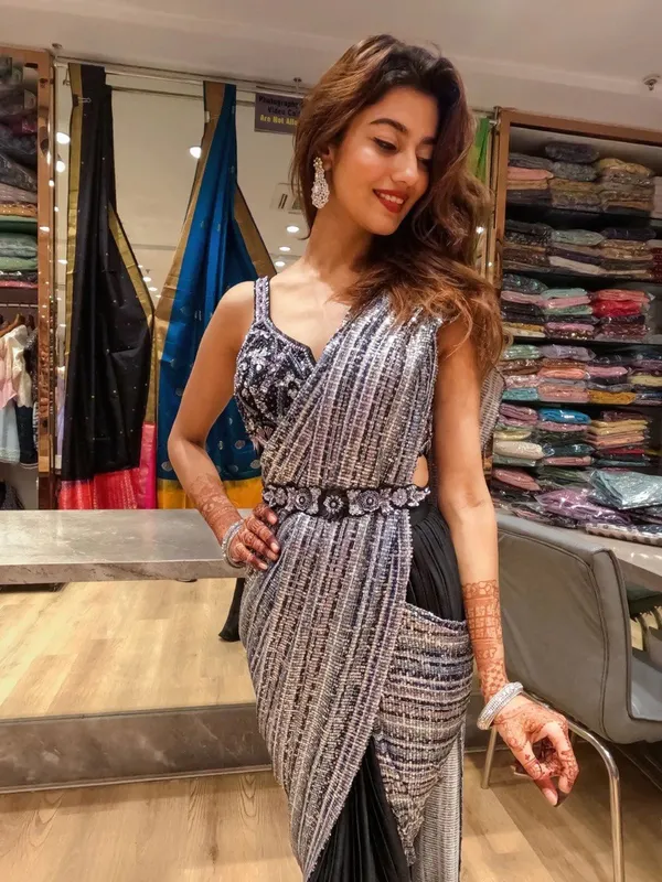 Boutique_Style_Half_Drape_Full_Stiched_Sequence_Work_Sari