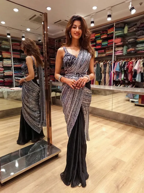 Boutique_Style_Half_Drape_Full_Stiched_Sequence_Work_Sari