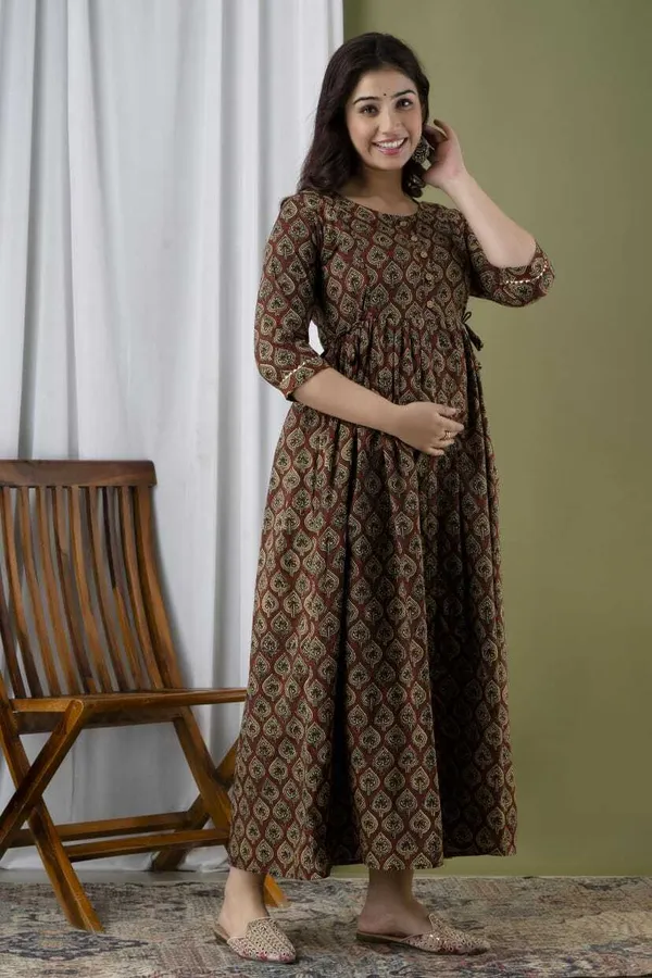 Brown_Cotton_Maternity_And_Feeding_Gown__By_Nevisha_Style