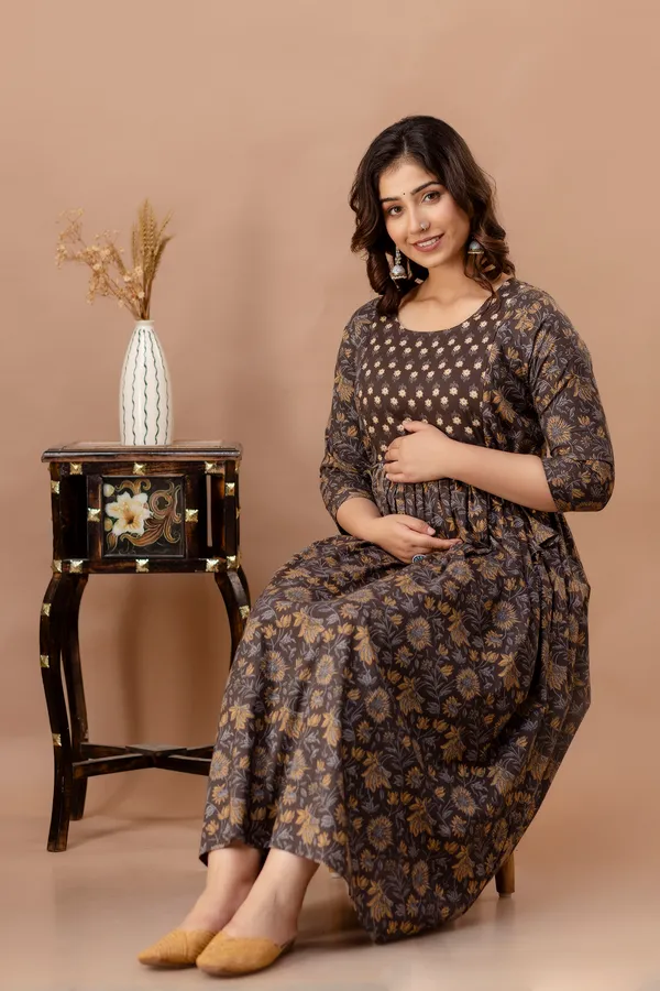 Brown_Sanganeri_Cotton_Maternity_And_Feeding_Kurti