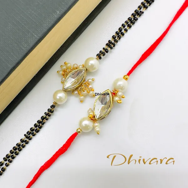 Dhivara_Designer_Bhaiya_Bhabhi_Rakhi_With_Roli_Chawal_(1_Bhabhi_Rakhi_1_Bhaiya_Rakhi,_Roli_Chawal)