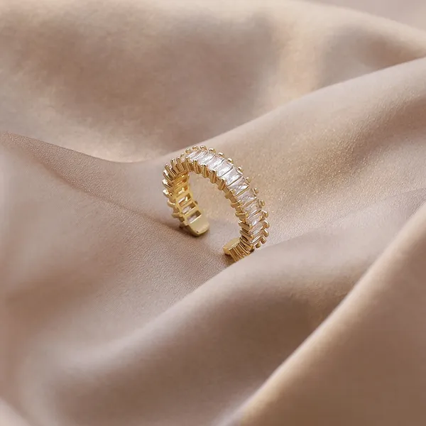 Lana_Eternity_Band_For_Women