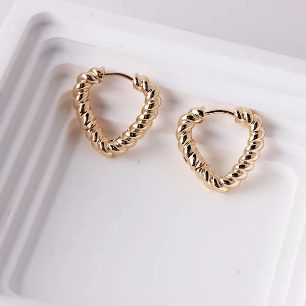 Emily_Hoops_For_Women