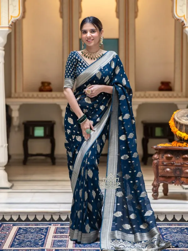 Navy_Blue_Soft_Banarasi_Silk_Saree_With_Blouse_Piece_For_Woman