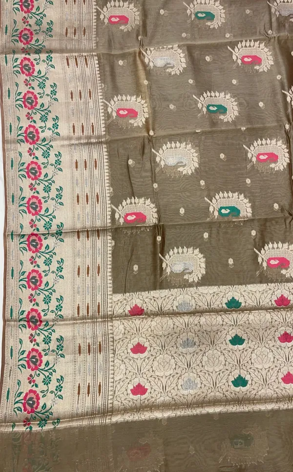 Humairah_Pure_Handloom_Olive_Green_Cotton_Minakari_Zari_Boota_with_Skirt_Minakari_Floral_Zari_Border_and_Pallu_with_Olive_Green_Blouse