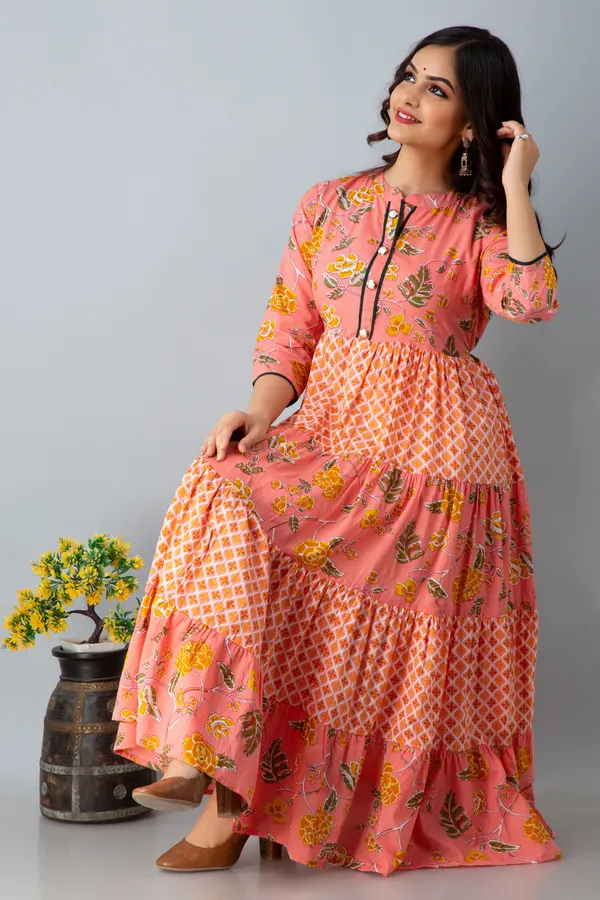 Peach_Women's_Cotton_Floral_Printed_Anarkali_Kurta