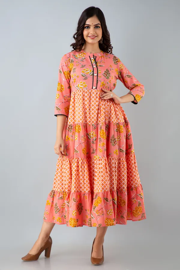 Peach_Women's_Cotton_Floral_Printed_Anarkali_Kurta