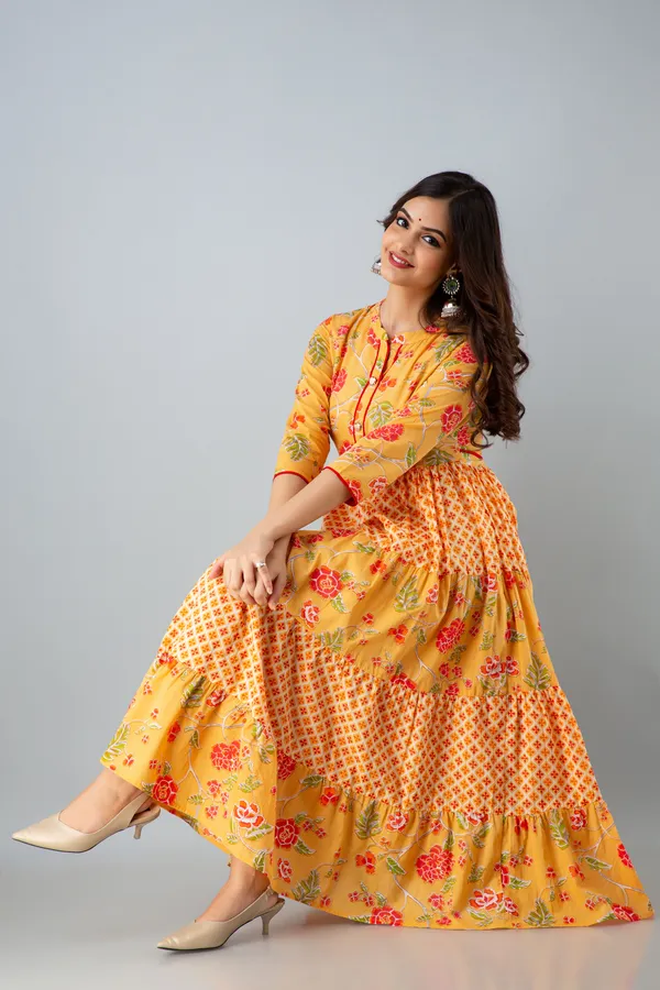 Yellow_Women's_Cotton_Floral_Printed_Anarkali_Kurta