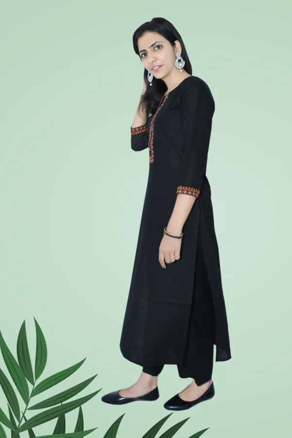 Chokhi_Bandhni_Rayon_Straight_Kurta_With_Palazzo