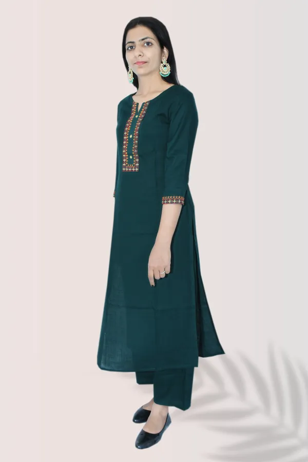 Chokhi_Bandhni_Rayon_Straight_Kurta_With_Palazzo