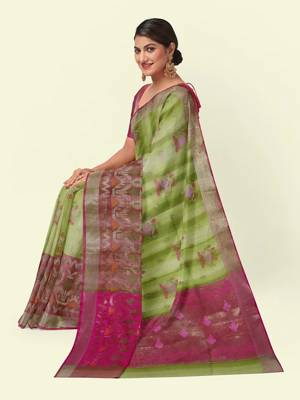 Green_Matka_Silk/Silk_Blend_Banarasi_Sarees_For_Women