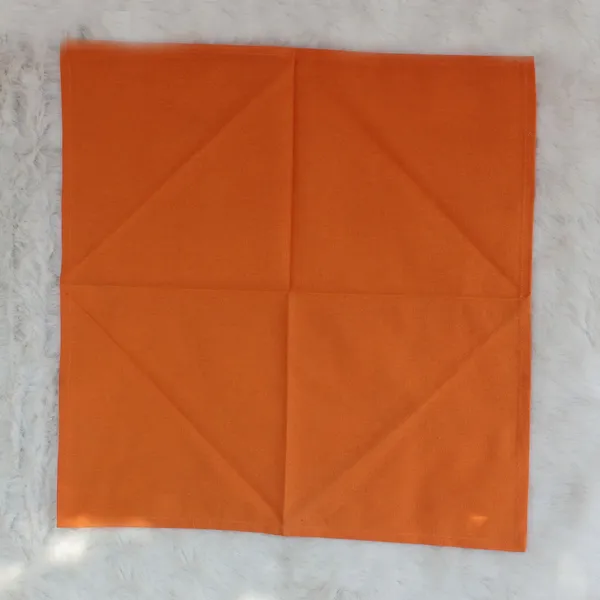 Pack_of_18_Piece_Cotton_Orange_Plaza_Circular_Lurex_Collection_Place_Mat_With_Napkin_For_Dining_Room_and_Living_Room