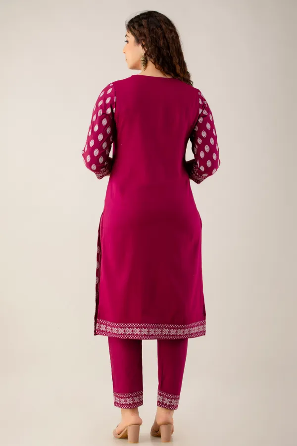 Maroon_Rayon_Printed_Half_Sleeve_Regular_Wear_Kurti_Set