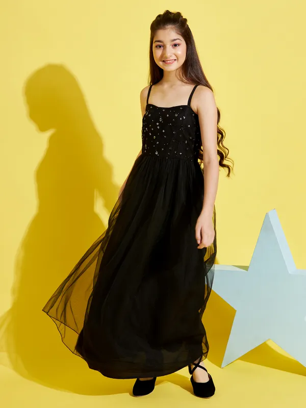Black__Dress_for_Girl_|_Gown