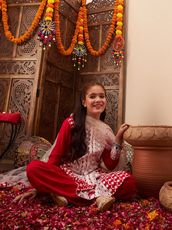 Red_Kurta_And_Sharara_Set_for_Girls