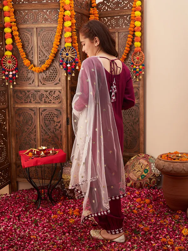 Wine_Kurta_And_Salwar_Set_for_Girls