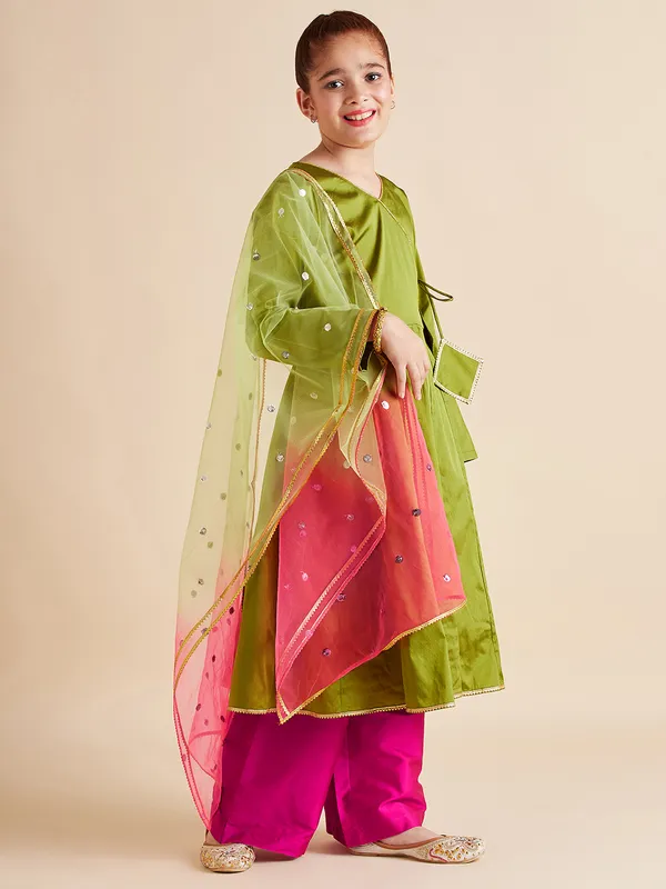 Green__Kurta_And_Trouser_Set_for_Girls_|_Solid