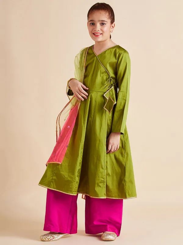 Green__Kurta_And_Trouser_Set_for_Girls_|_Solid