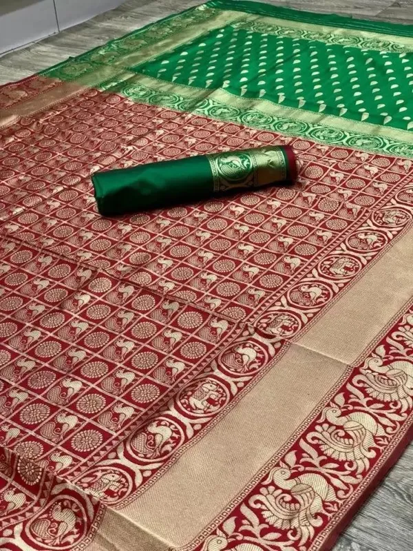 Maroon_Woven_Kanjivaram_Silk_Saree_with_Saree_Cover