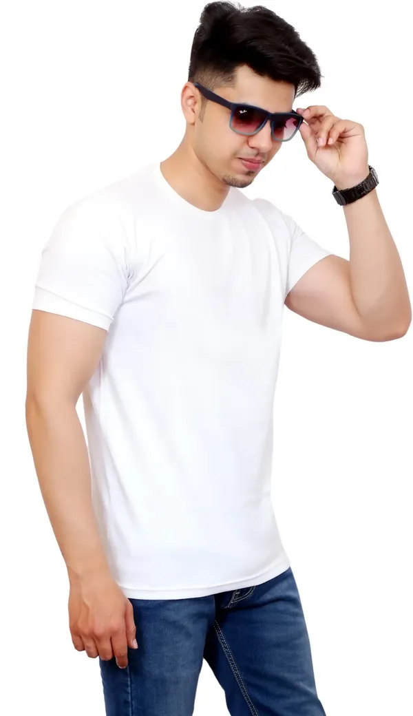 Pack_of_2_White_&_Black_Cotton_Blend_Solid_T-Shirt_For_Men