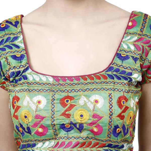 Green_Premium_Cotton_Back_Button_Saree_Blouse_For_Women_&_Girls