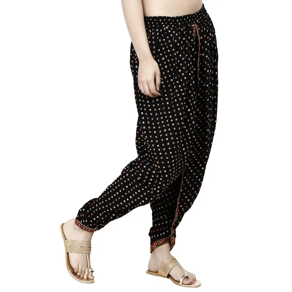 Black_Premium_Leggings_For_Women_&_Girls