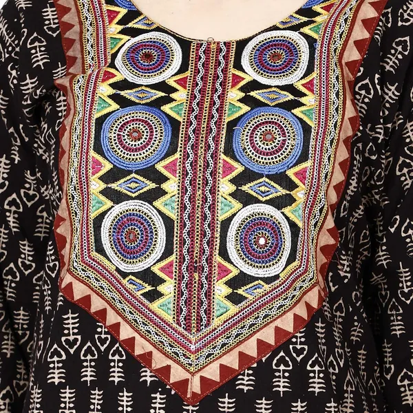 Black_Premium_Cotton_Straight_Kurta_For_Women