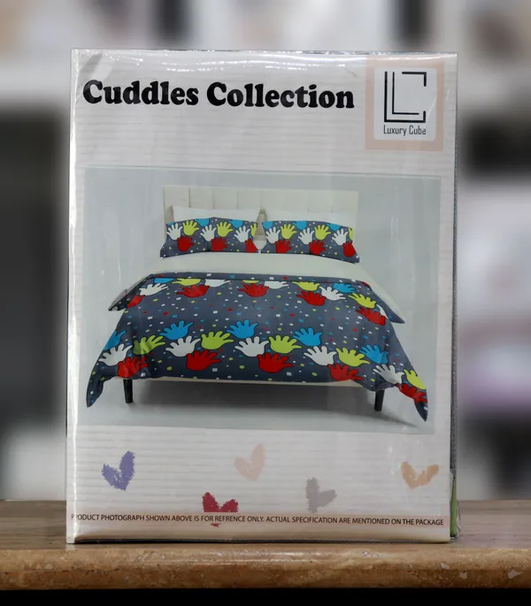Luxury_Cube_Cuddle_Collection_Double_Bedsheet