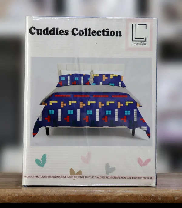 Luxury_Cube_Cuddle_Collection_Double_Bedsheet
