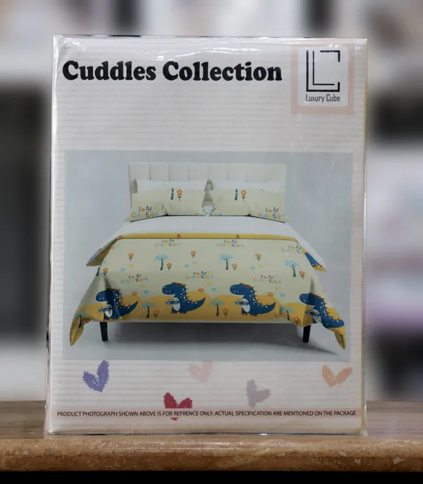Luxury_Cube_Cuddle_Collection_Double_Bedsheet