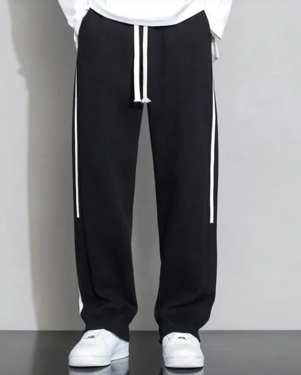 https://d1311wbk6unapo.cloudfront.net/NushopCatalogue/tr:f-webp,w-600,fo-auto/CULISH_Men_Striped_Black_Track_pant_1708961212958_50jhz8rt7lak60i.jpg__Culish Sports