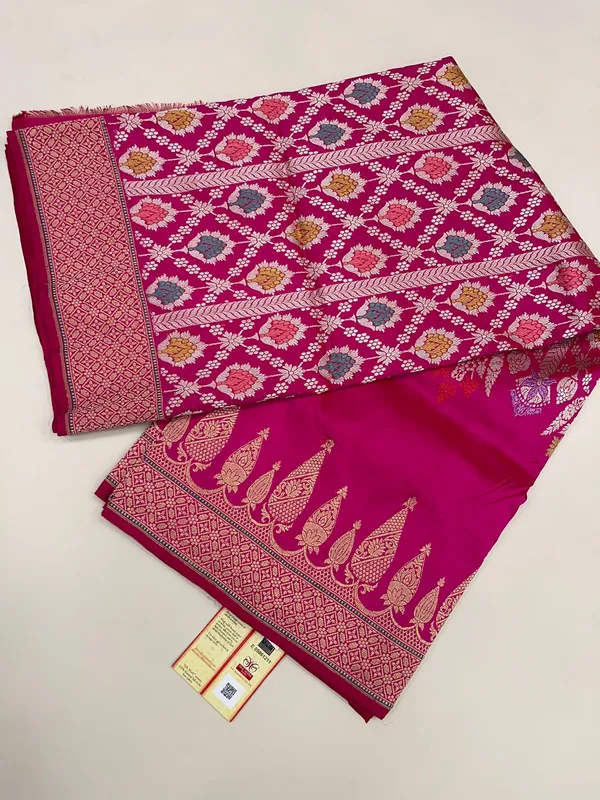 Humairah_Pure_Handloom_Pink_Katan_Silk_Kadhwa_Meenakari_Stripe_Zari_Jaal_with_Kadhwa_Zari_Border_&_Pallu_and_Pink_Stripe_Blouse