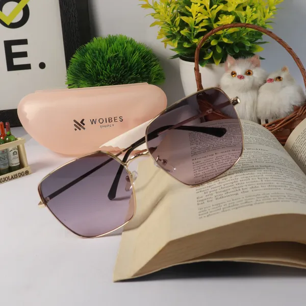 Multicolour_Plastic_Frame_And_Polycarbonate_Lens_Casual_Sunglasses_For_Women_(Buy_1_Get_1_Free)