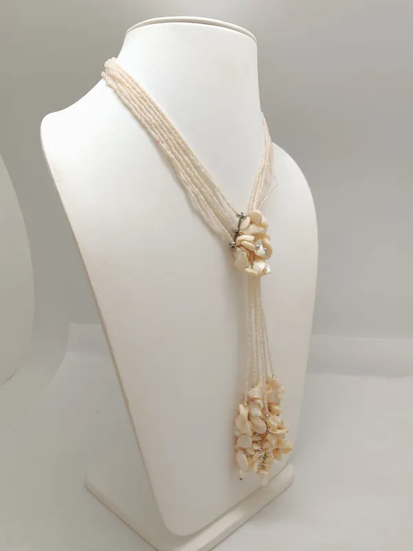 Cream_Fancy_Shell_Necklace_For_Women