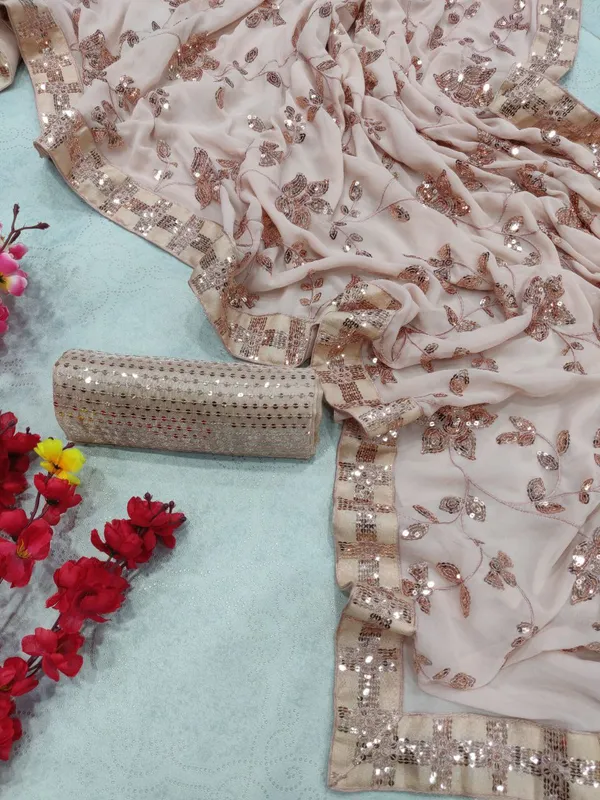 Celebrity_inspired_Beautiful_Sequence_Saree