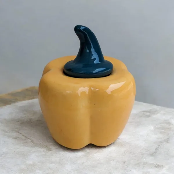 Ceramic_Capsicum_Storage_Jar_|_Pickle_Jar_|_Food_Storage_Jar_|_Multipurpose_Jar_|_Aachar_Jar_|_Spice_Jar_(Pack_of_1,_Capacity:_450_ml)