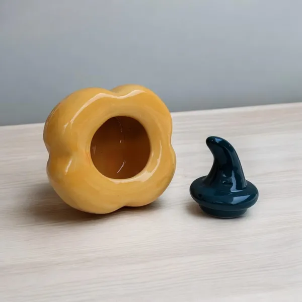 Ceramic_Capsicum_Storage_Jar_|_Pickle_Jar_|_Food_Storage_Jar_|_Multipurpose_Jar_|_Aachar_Jar_|_Spice_Jar_(Pack_of_1,_Capacity:_450_ml)