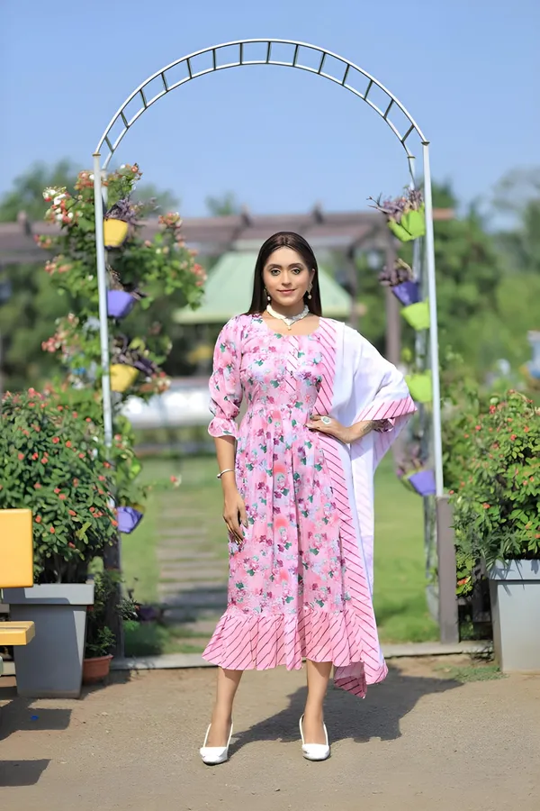 https://d1311wbk6unapo.cloudfront.net/NushopCatalogue/tr:f-webp,w-600,fo-auto/Charis_Pink_Pure_Cotton_Designer_Gown_with_Dupatta_Set_6666O6ZHHC_2024-07-14_1.jpg__Flora Art