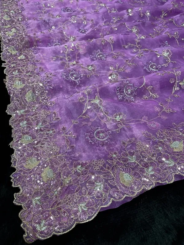 Organza_Silk_Embroidery_Saree