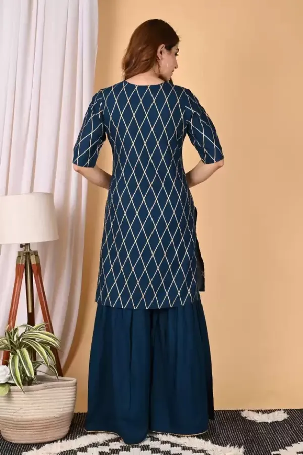 Women_Kurta_and_Sharara_Set