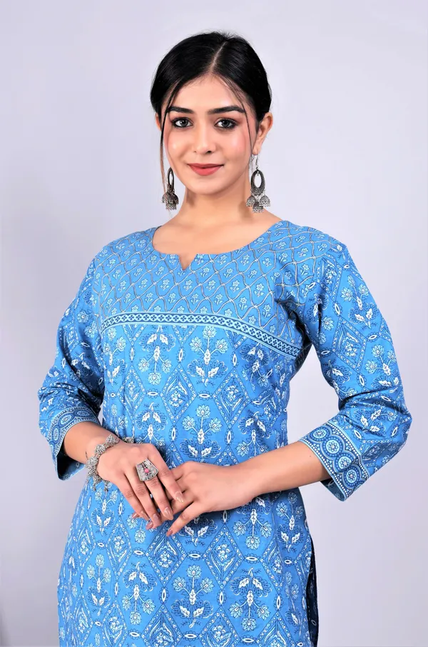 Blue_Pure_Cotton_Printed_Casual_Wear_Kurti_For_Women