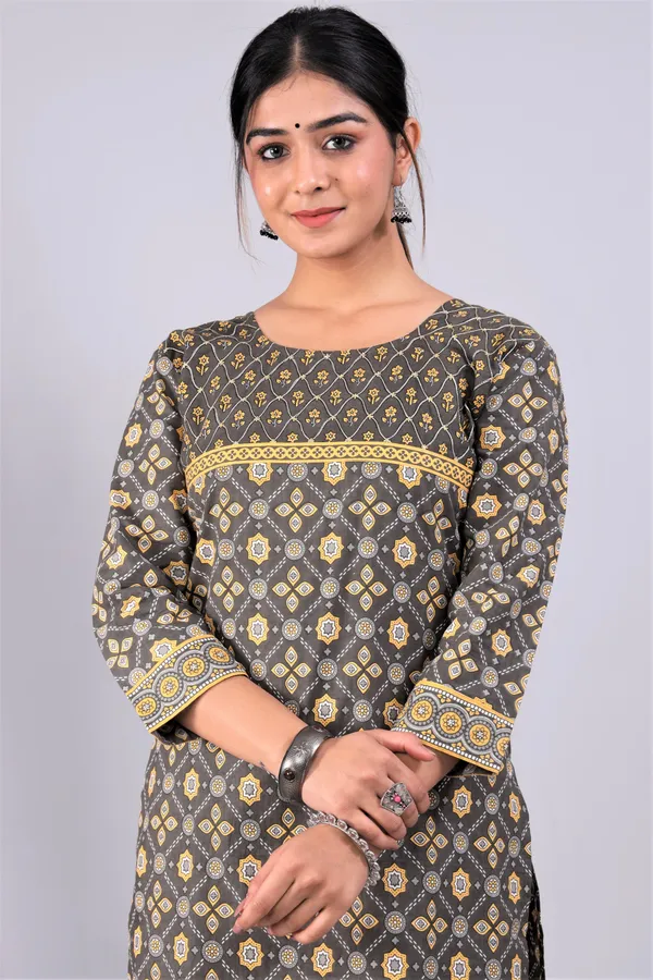 Grey_Pure_Cotton_Printed_Casual_Wear_Kurti_For_women