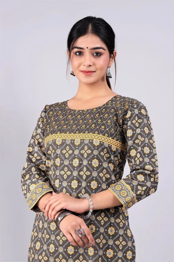 Grey_Pure_Cotton_Printed_Casual_Wear_Kurti_For_women