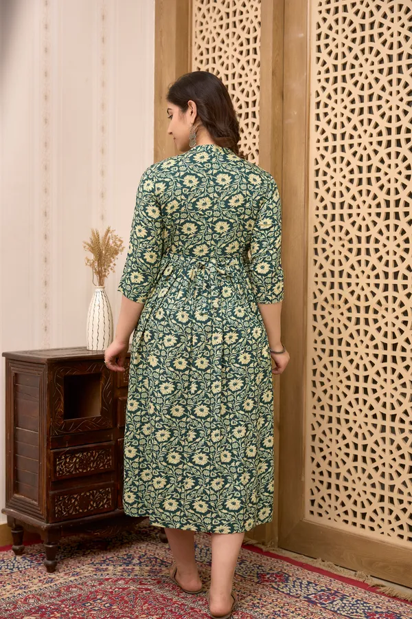 Classic_Rayon_Printed_Maternity_&_Nursing_Green_Dress