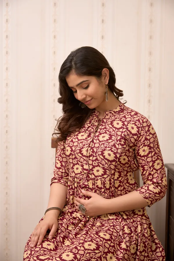 Classic_Rayon_Printed_maternity_&_Nursing_Maroon_Dress