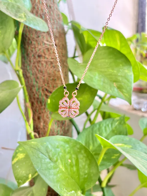 Clower_Magnet_minimal_mangalsutra