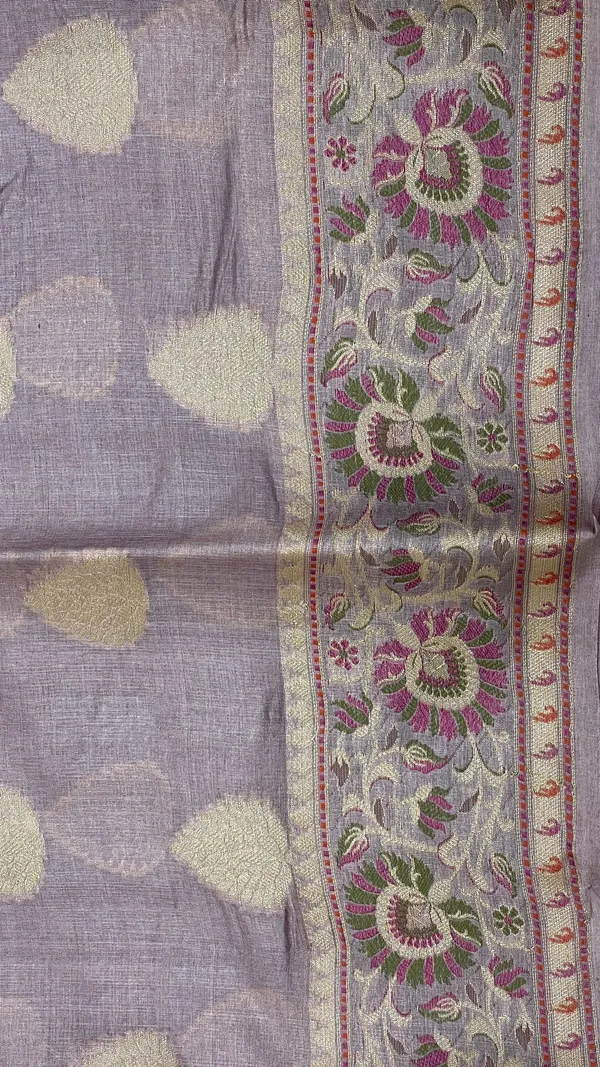 Humairah_Pure_Handwoven_Grey_Tussar_Silk_Floral_Zari_Boota_Alfi_Mina_Zari_Border_and_Pallu_with_Grey_Blouse